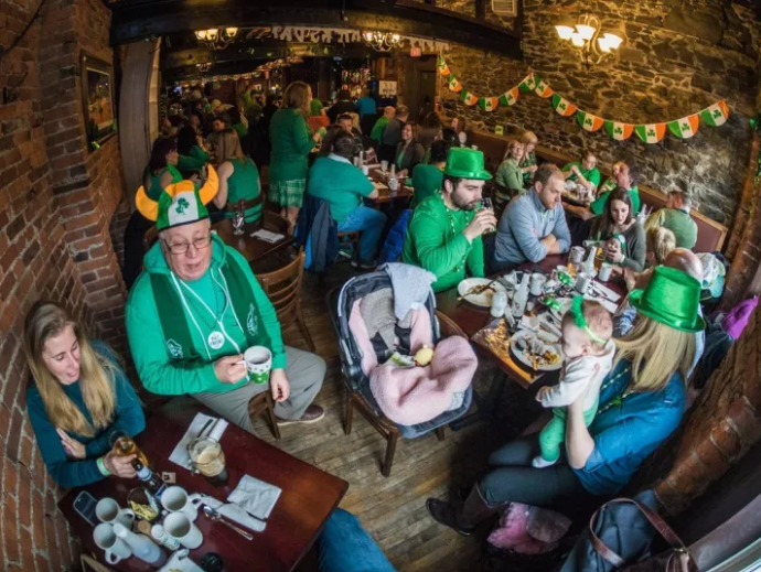 12 Reasons Why Newfoundland Is The Best Place To Celebrate St. Paddy’s Day (via Buzz Feed)