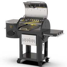 Load image into Gallery viewer, Louisiana Grills Founders Series Legacy 800