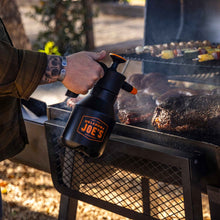 Load image into Gallery viewer, Oklahoma Joe’s Competition BBQ Spritz Bottle