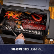 Load image into Gallery viewer, Pit Boss Navigator 850 Connected Wood Pellet Grill