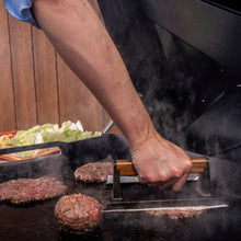 Load image into Gallery viewer, Traeger Burger Press