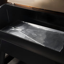 Load image into Gallery viewer, Traeger Drip Tray Liners - 5 Pack - Woodridge
