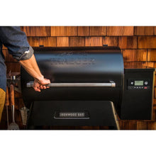 Load image into Gallery viewer, Traeger Ironwood 885 🔥 Special Promo 🔥
